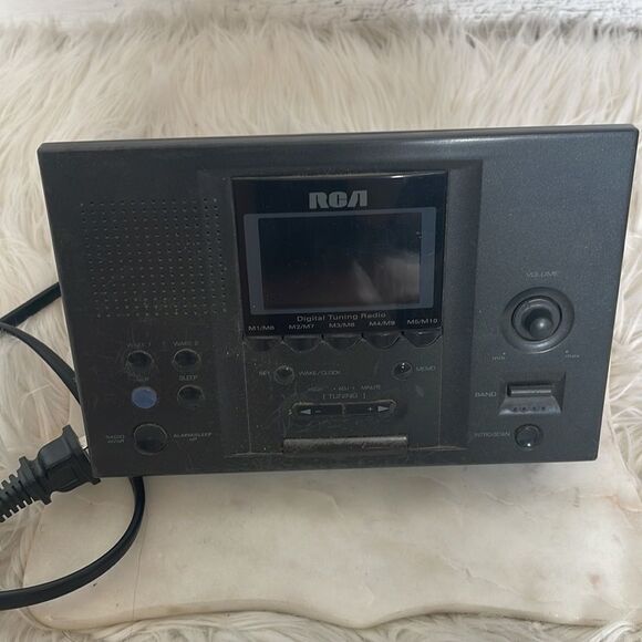 RCA Clock Radio  - Picture 7 of 7